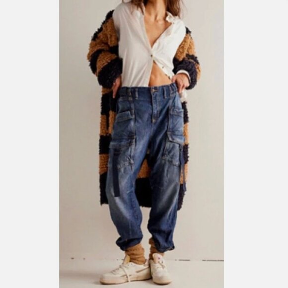 Free People Pants - Free People WE THE FREE Hazel Pull On Utility Harem Jeans in Dark & Stormy Sz M